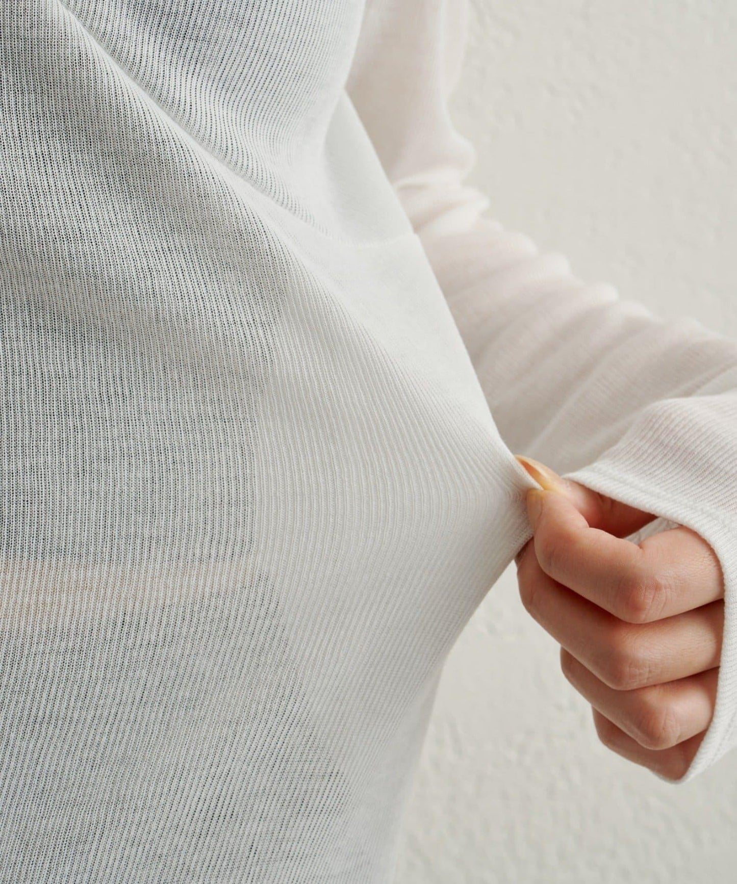 緞面拼接長袖T恤