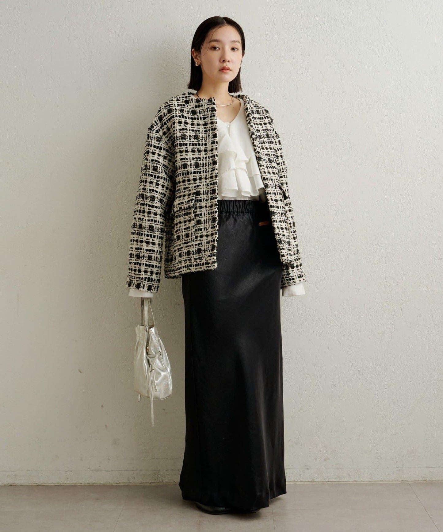 可搭配套裝穿著無領花呢夾克