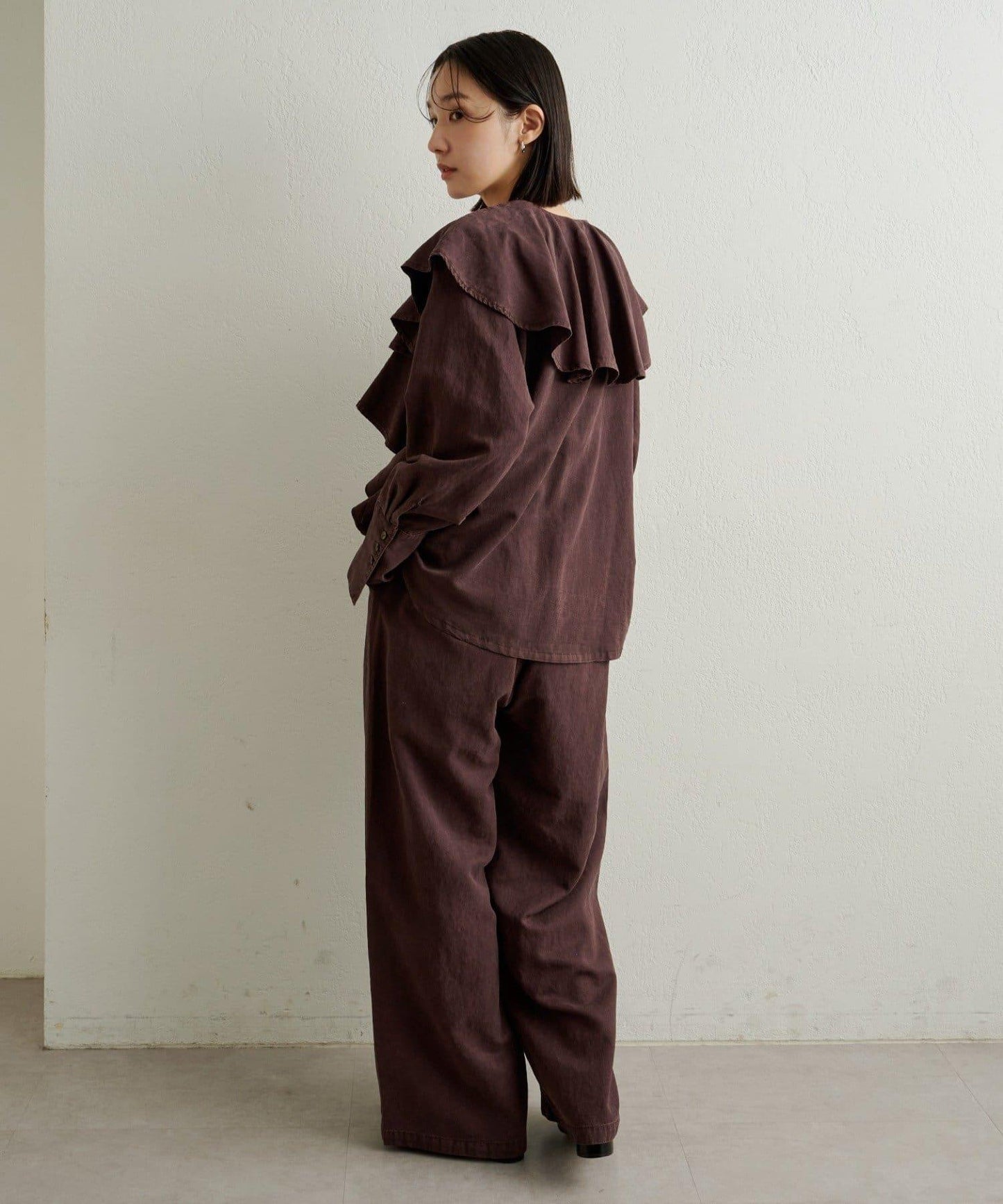 【可搭配套裝穿著◎】仿水洗荷葉邊襯衫