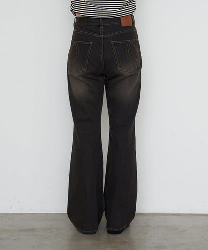 【可調節腰圍/兩種尺碼】喇叭牛仔褲