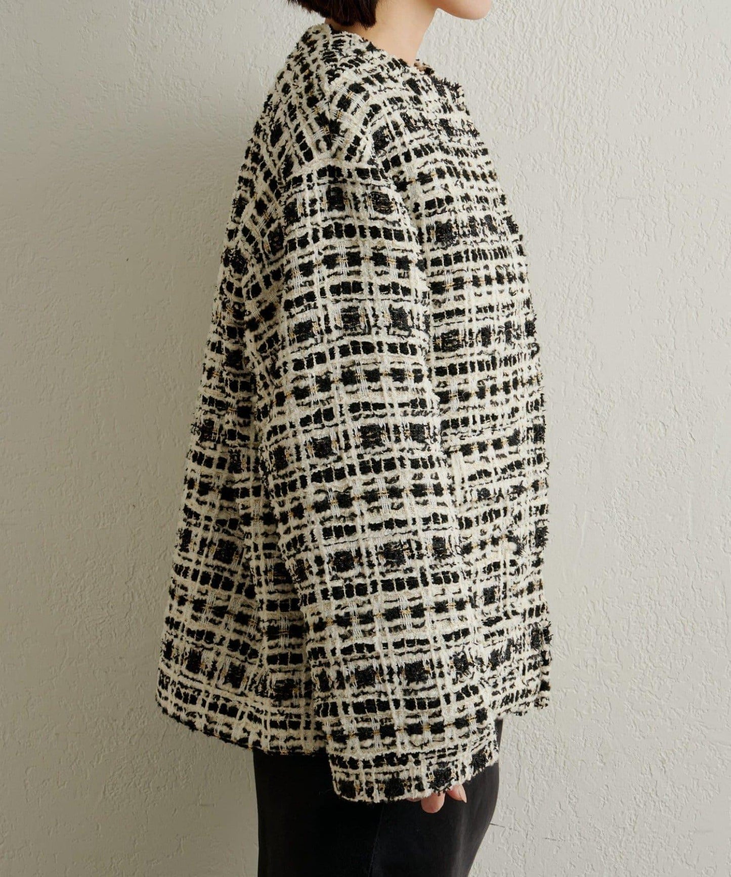 可搭配套裝穿著無領花呢夾克