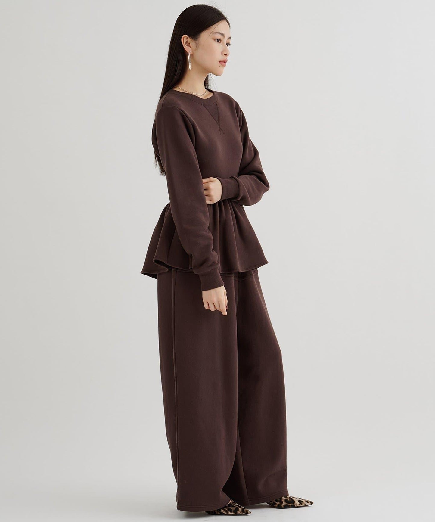 加絨荷葉邊套頭衫