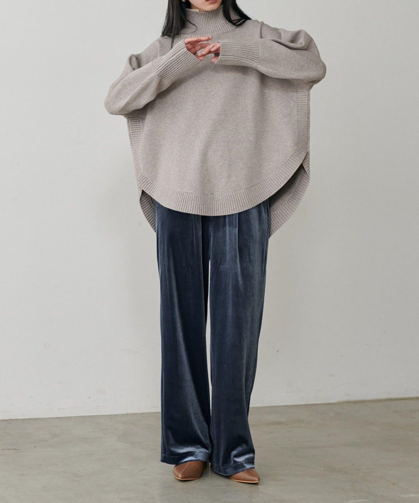 【LARUTA】側邊拼接天鵝絨長褲