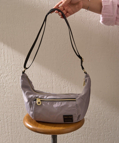 新月形單肩包