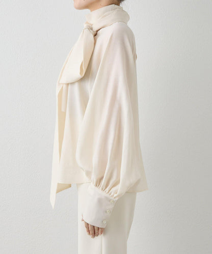 雪紡蝴蝶結領襯衫