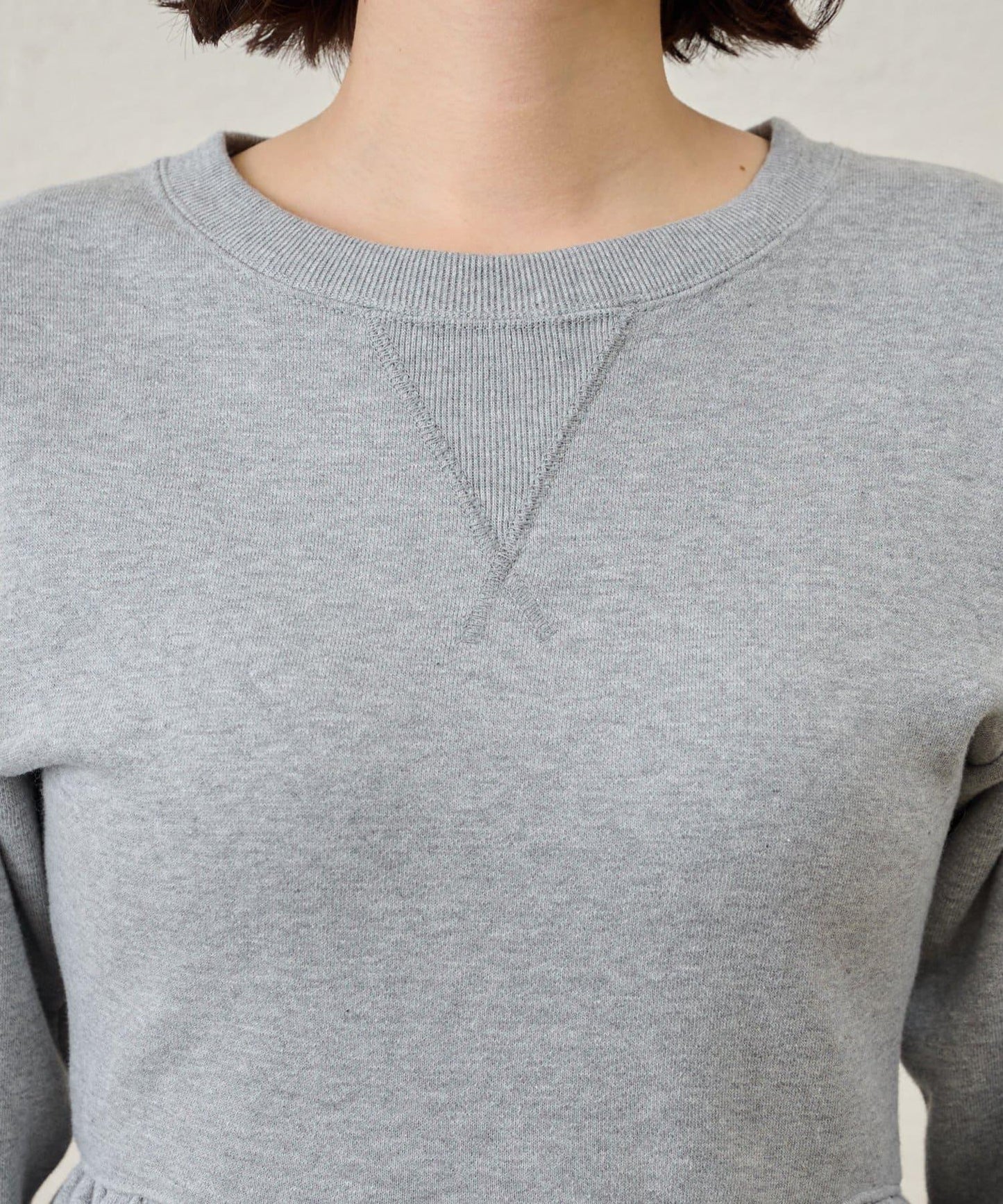 加絨荷葉邊套頭衫