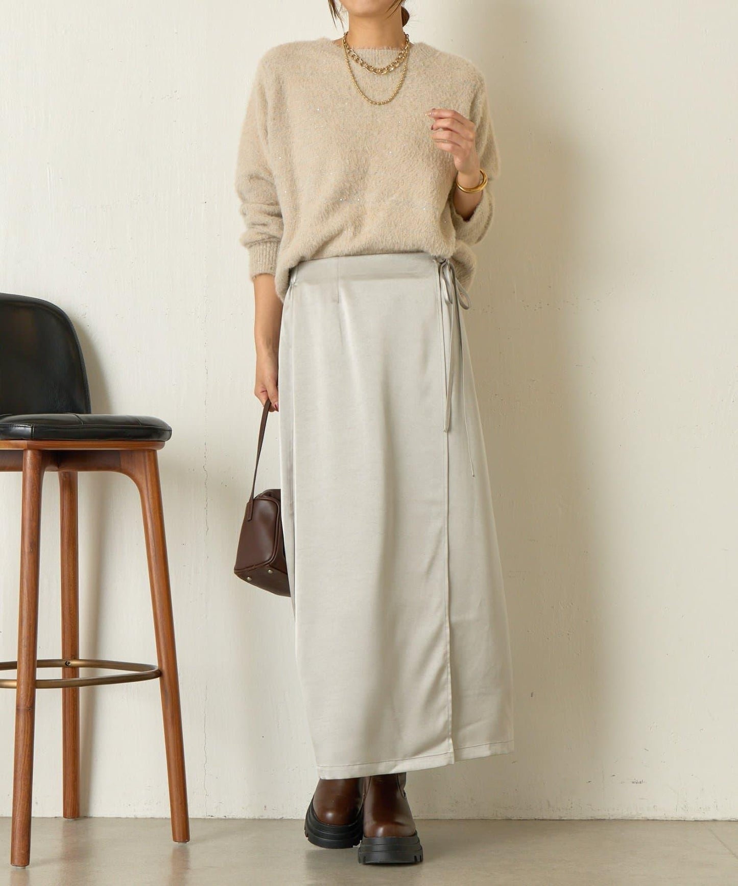 裹身風緞面半身裙