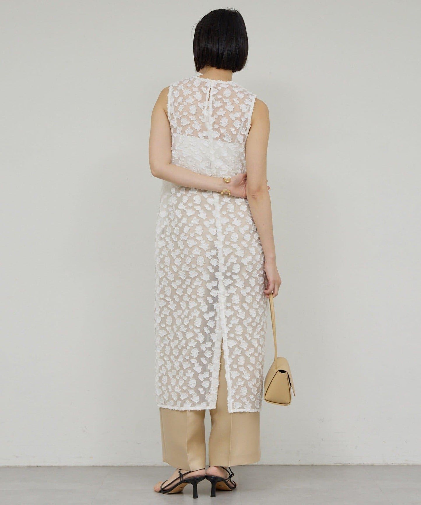 提花透視連衣裙