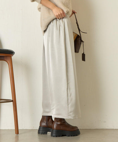 裹身風緞面半身裙