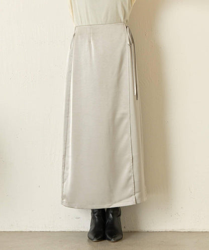 裹身風緞面半身裙