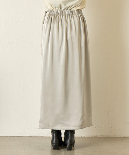 裹身風緞面半身裙