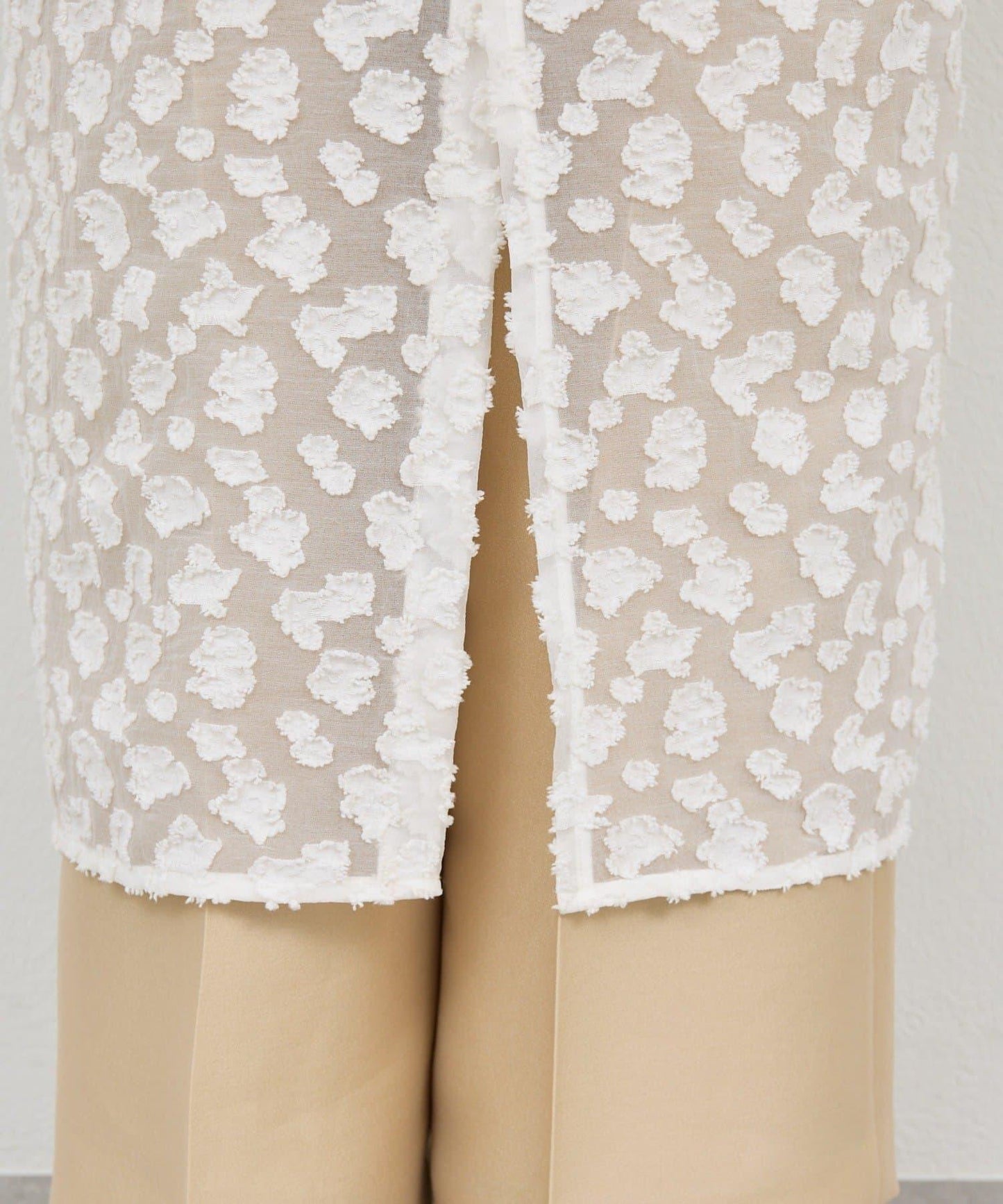 提花透視連衣裙