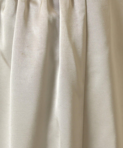 裹身風緞面半身裙