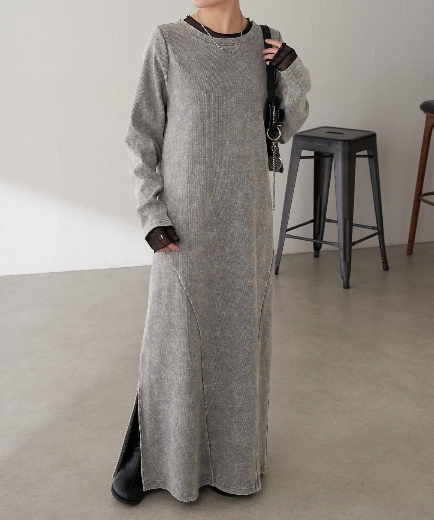 【修身顯瘦】Q.anos 網紗拼接連衣裙