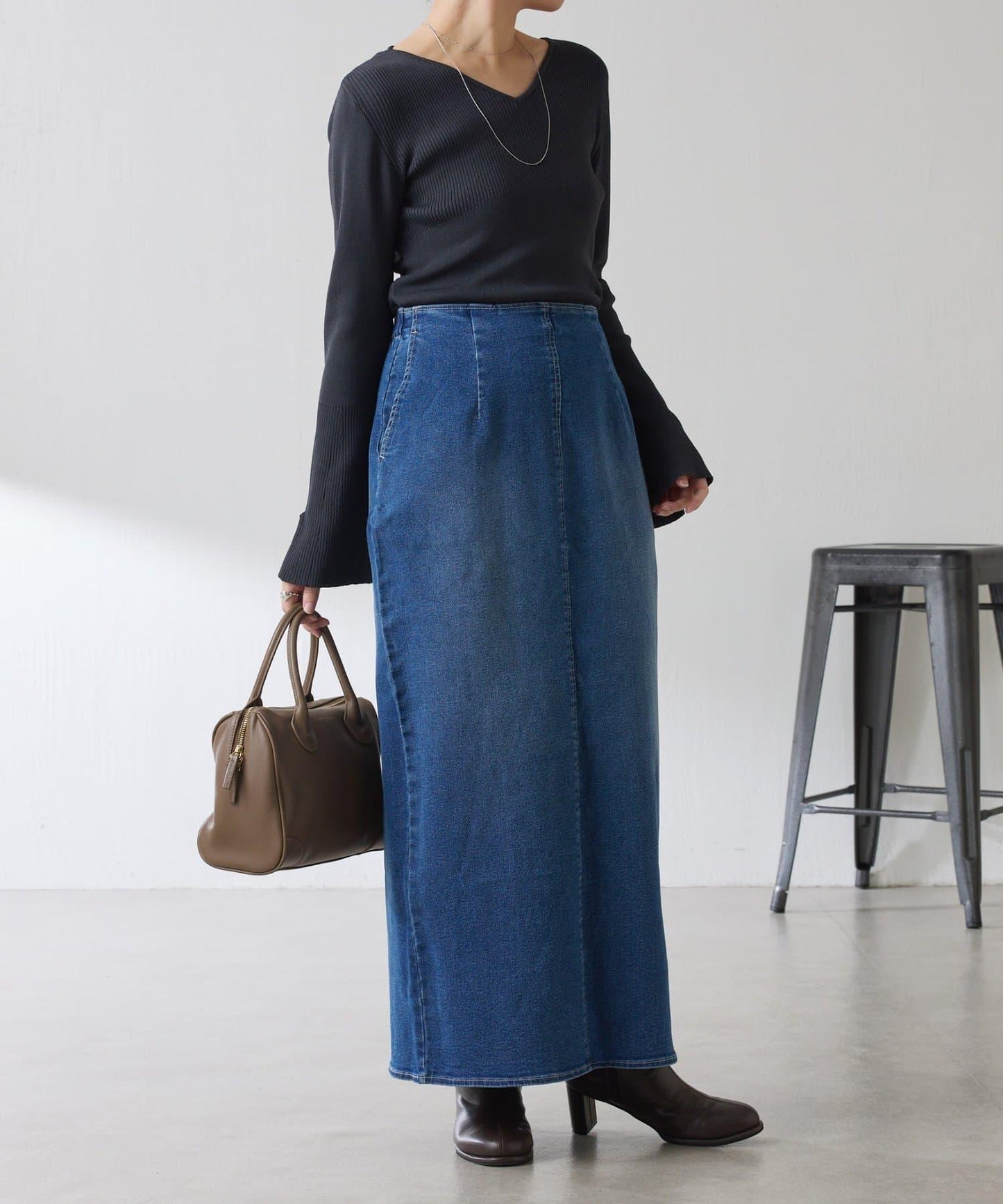 【彈力面料◎】Q.anos 修身牛仔半身裙