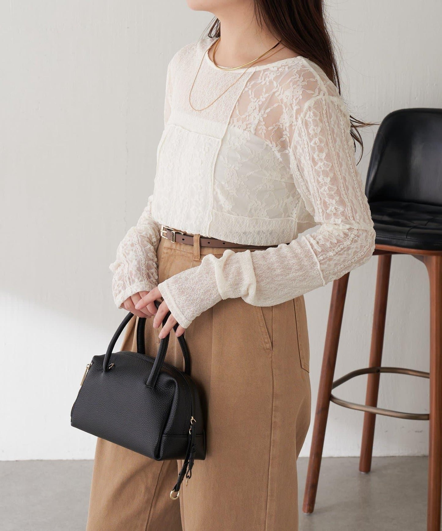 【疊穿推薦】Qanos蕾絲拼接長袖T恤