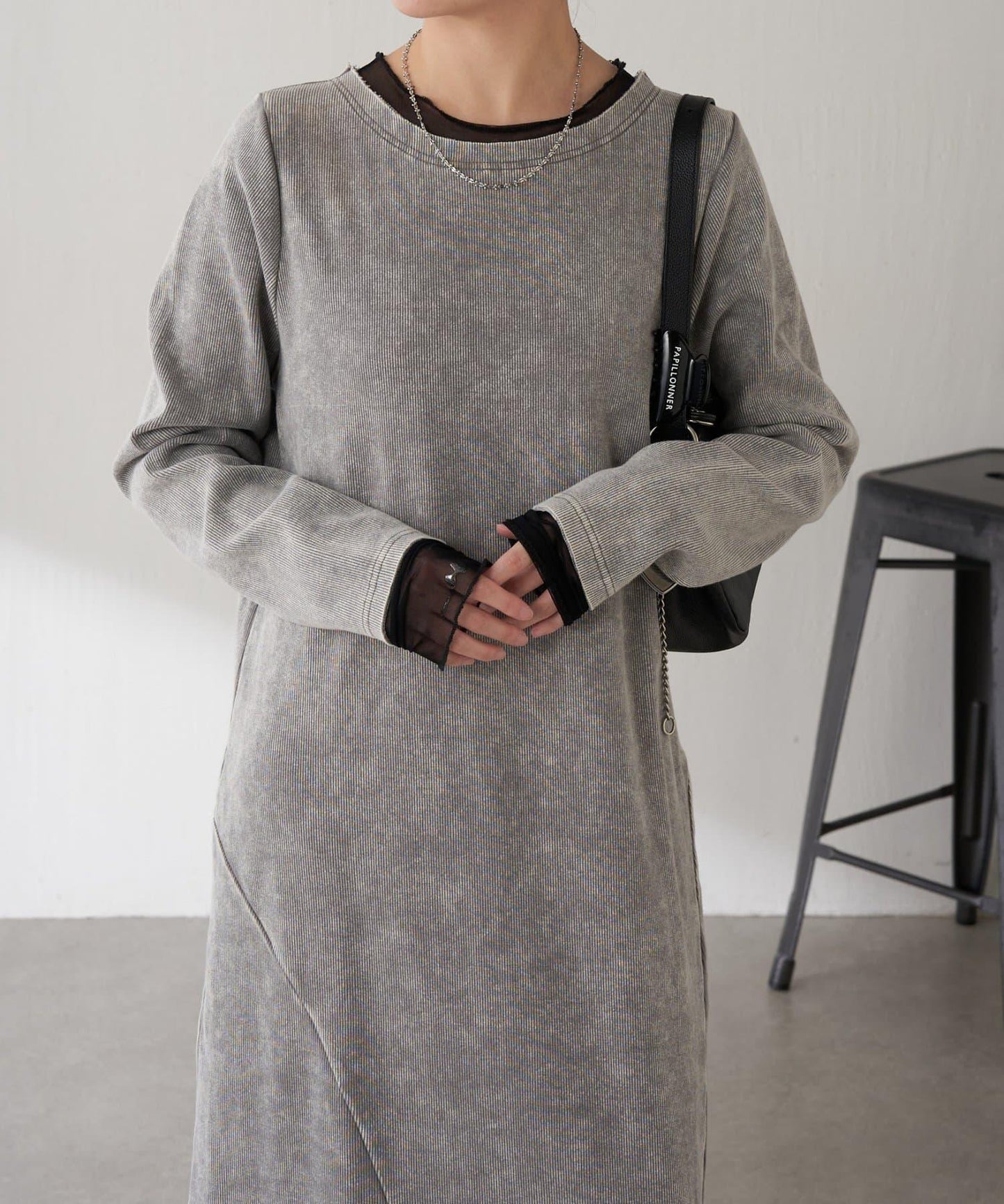 【修身顯瘦】Q.anos 網紗拼接連衣裙