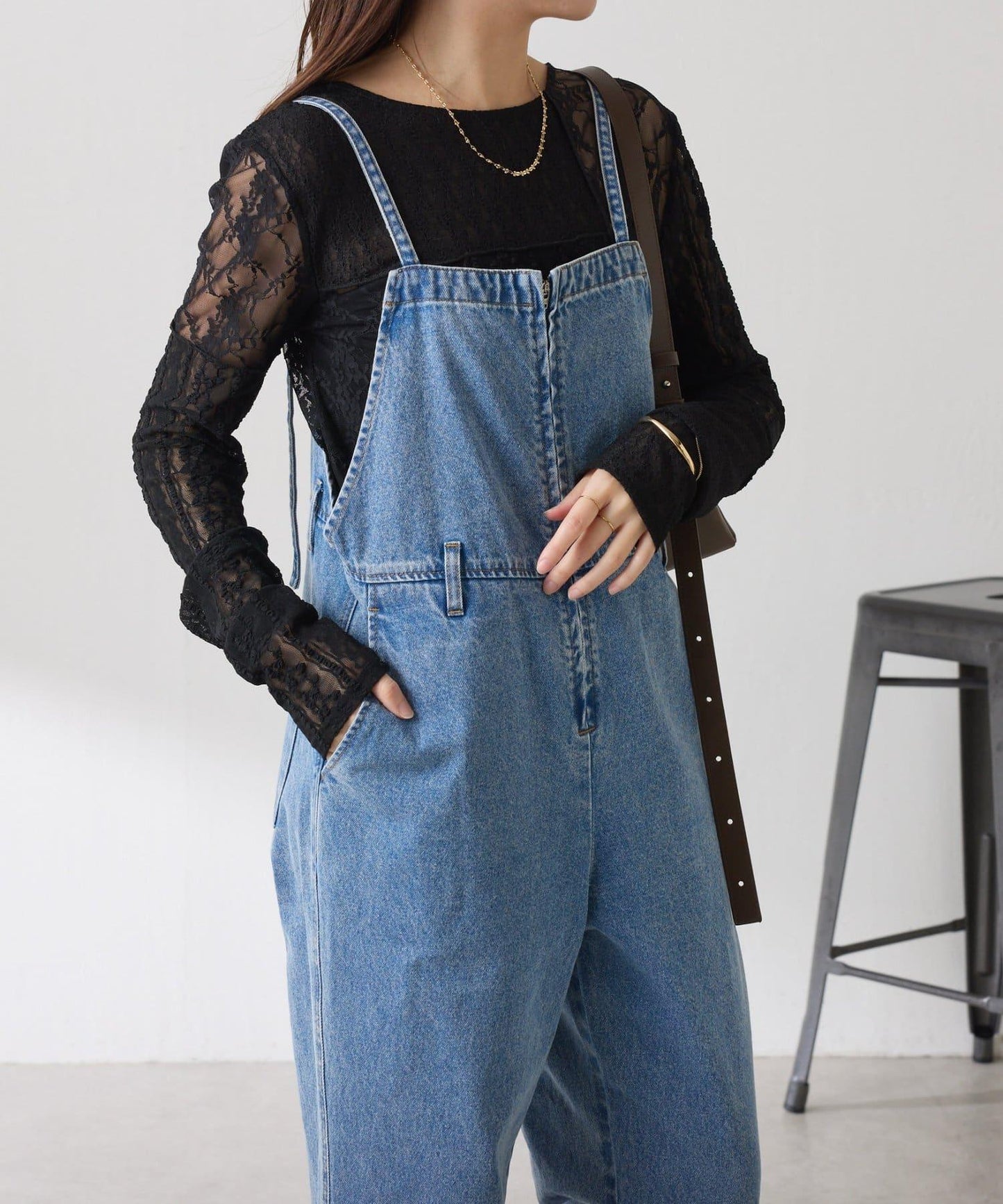 【疊穿推薦】Qanos蕾絲拼接長袖T恤