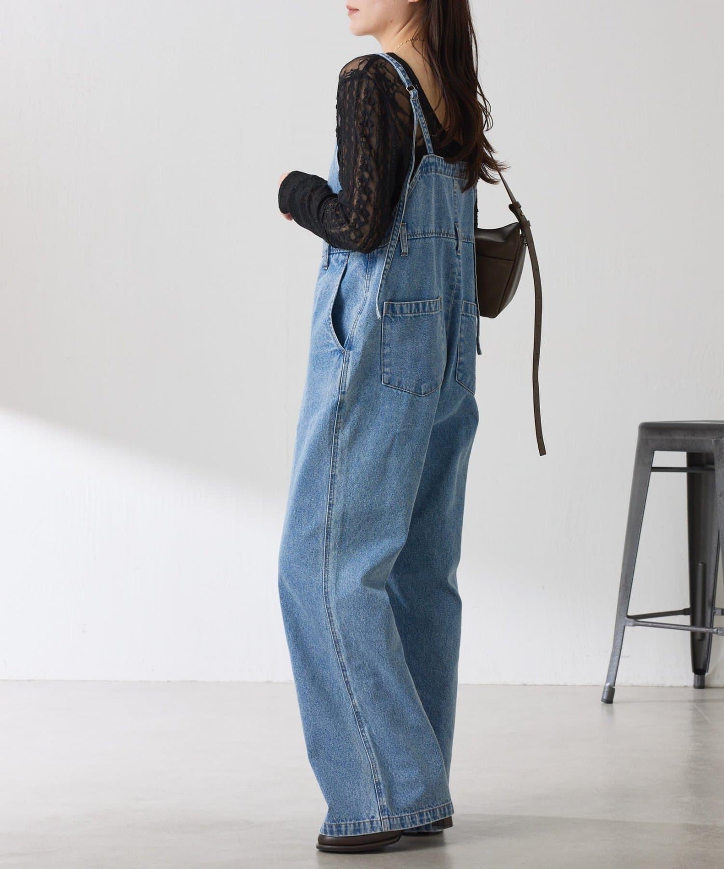 【疊穿推薦】Qanos蕾絲拼接長袖T恤