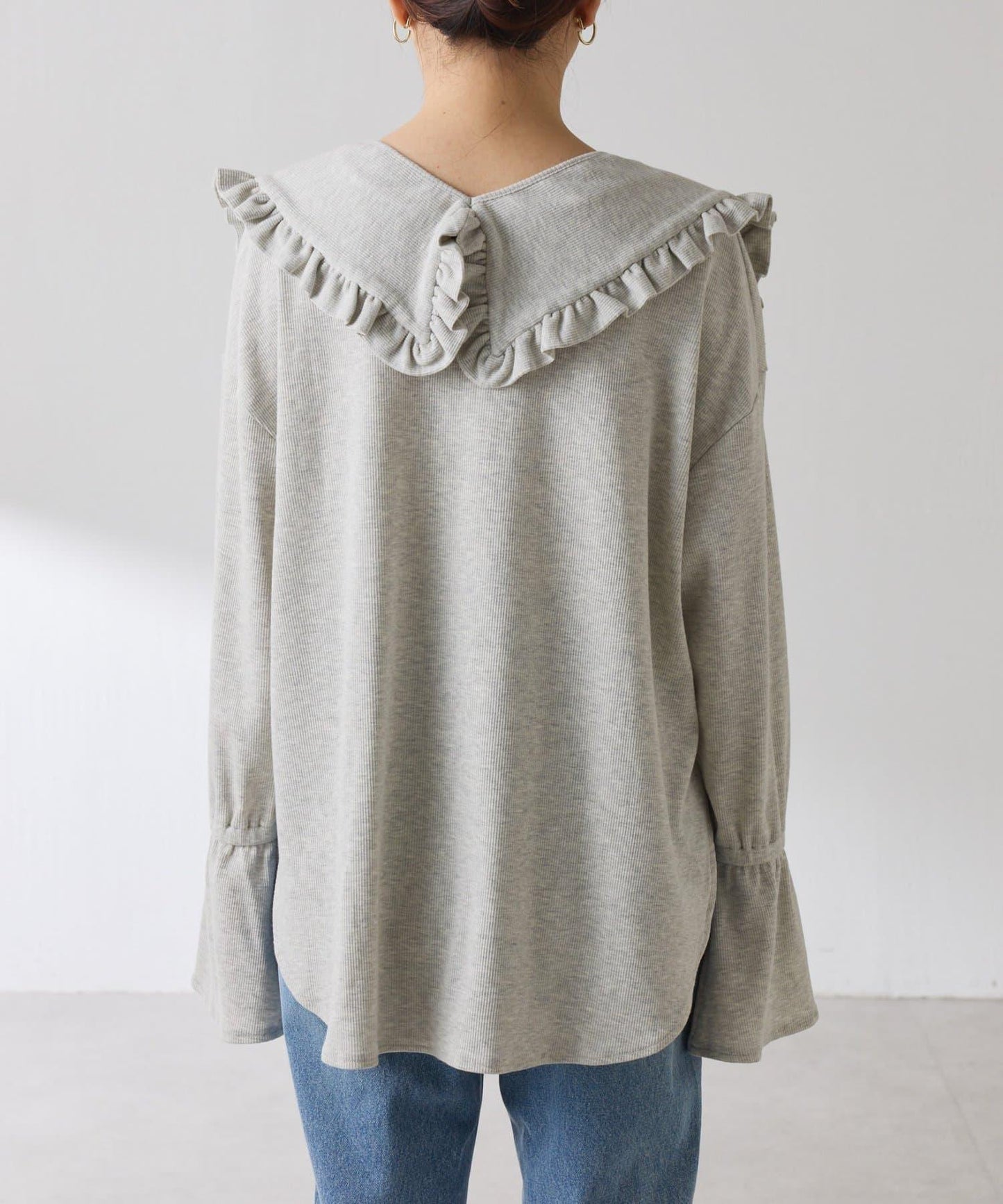 【領子可拆卸】Qanos 帶領荷葉邊長袖T恤