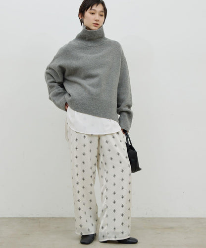 【近期開始】【可手洗】印花緞面長褲