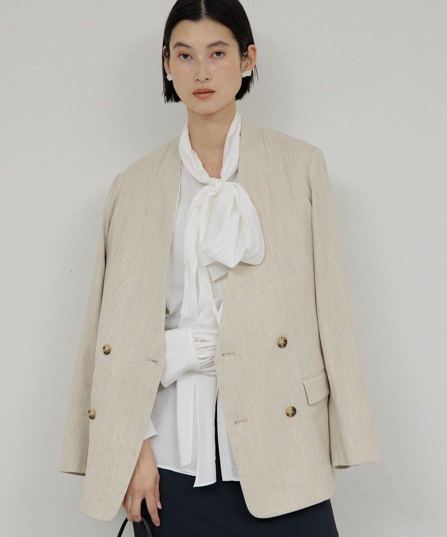 【近日開始】無領粗花呢夾克