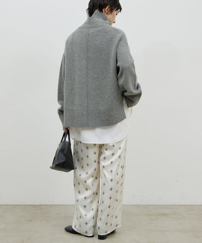 【近期開始】【可手洗】印花緞面長褲