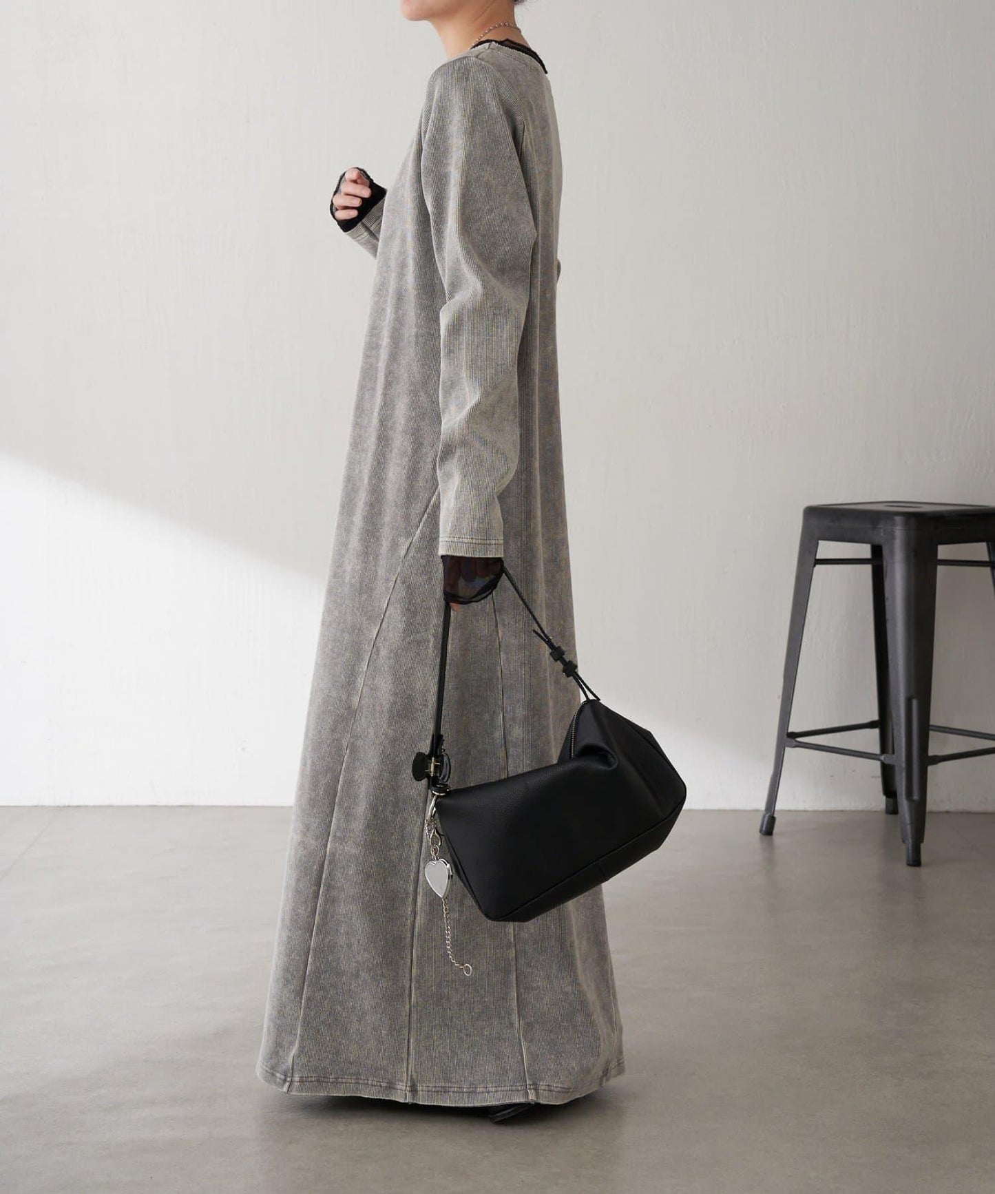 【修身顯瘦】Q.anos 網紗拼接連衣裙