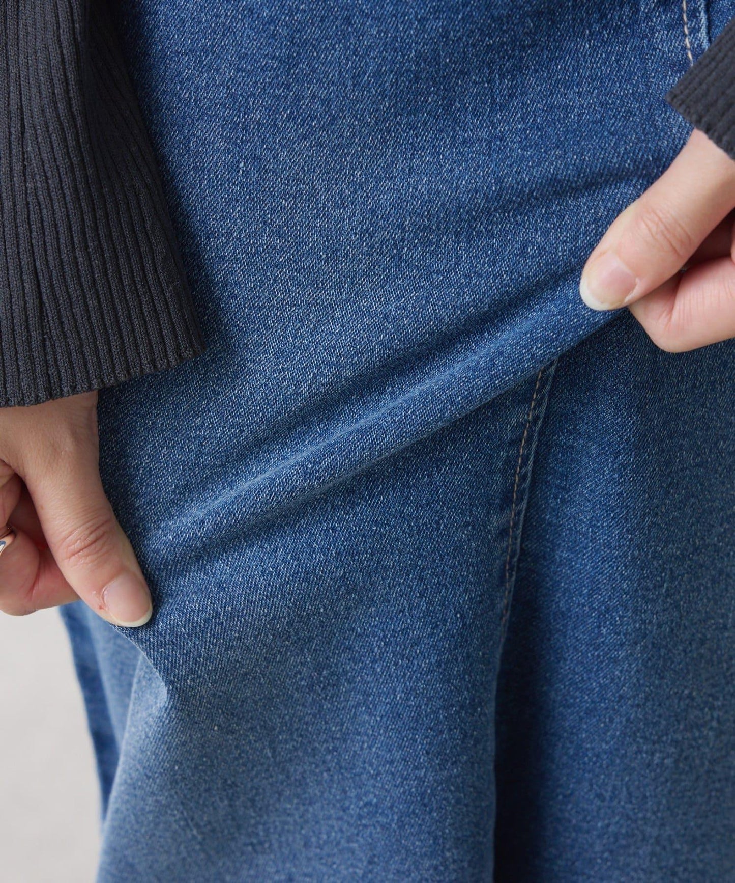 【彈力面料◎】Q.anos 修身牛仔半身裙