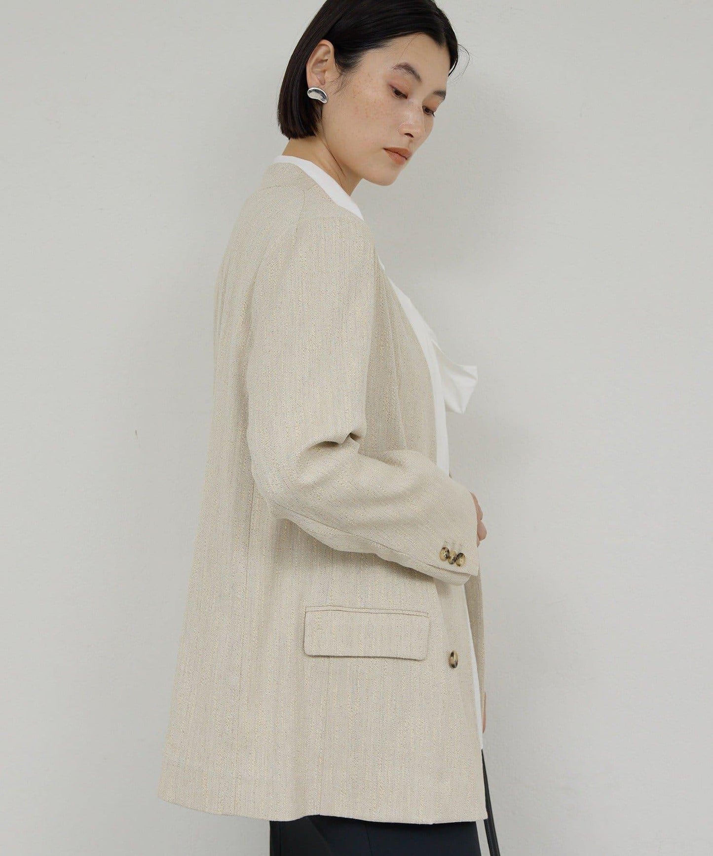 【近日開始】無領粗花呢夾克