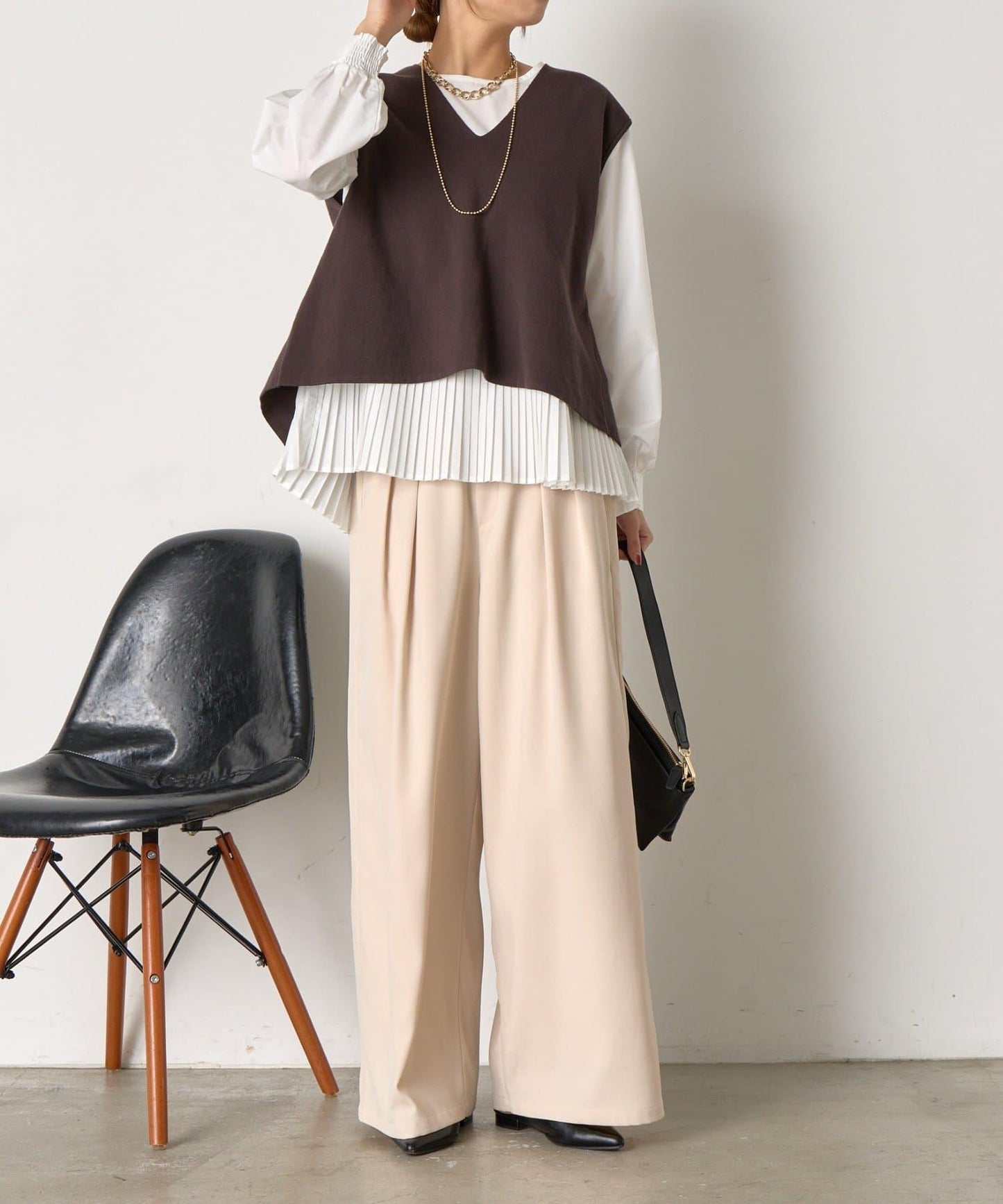 百褶襯衫馬甲套裝