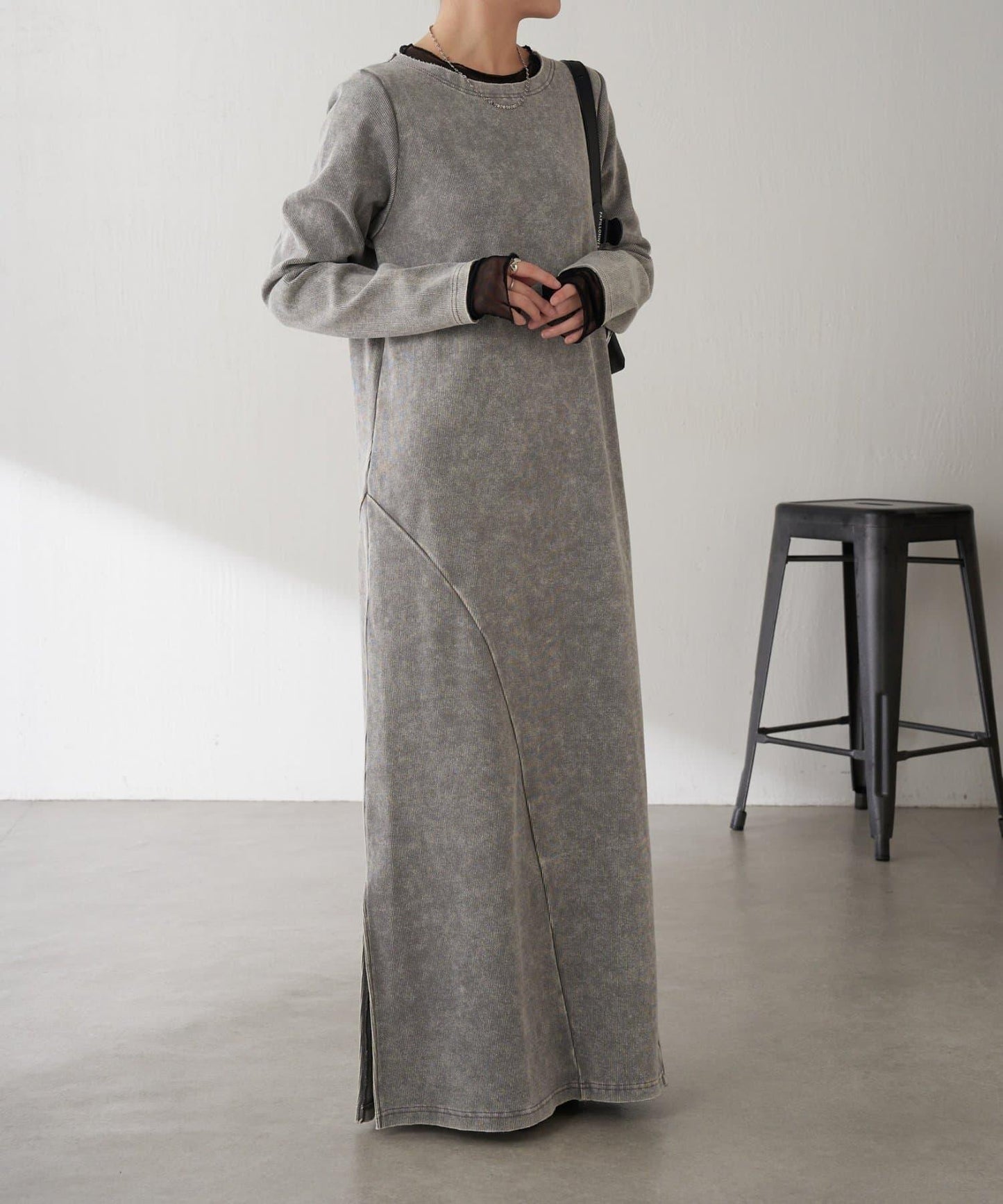 【修身顯瘦】Q.anos 網紗拼接連衣裙