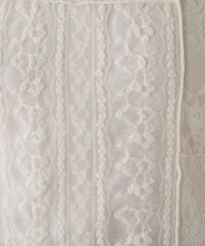 【疊穿推薦】Qanos蕾絲拼接長袖T恤