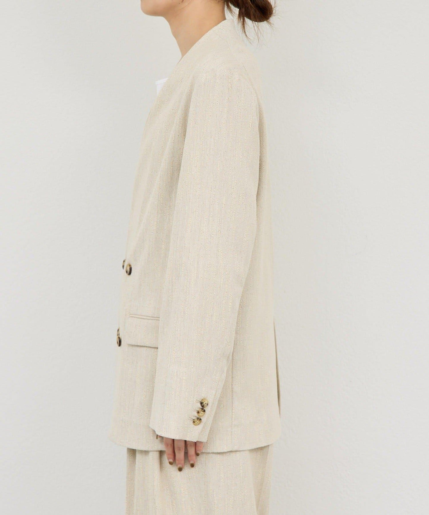 【近日開始】無領粗花呢夾克