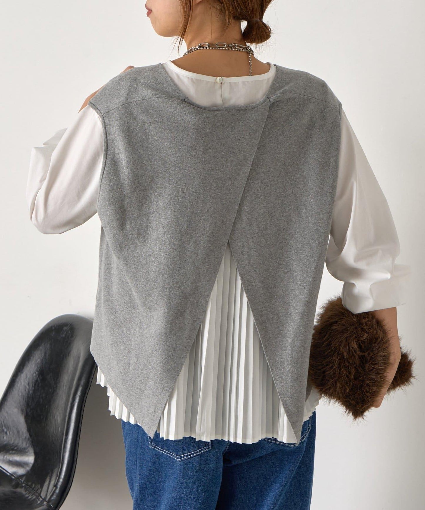 百褶襯衫馬甲套裝