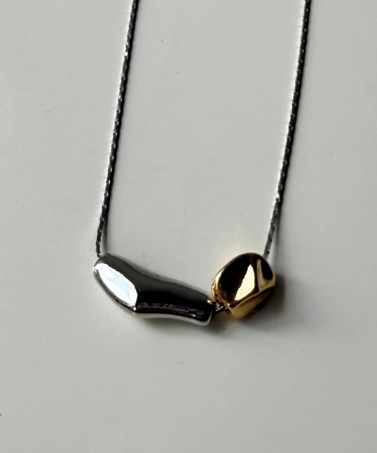 不規則立體大小拼接吊墜項鍊