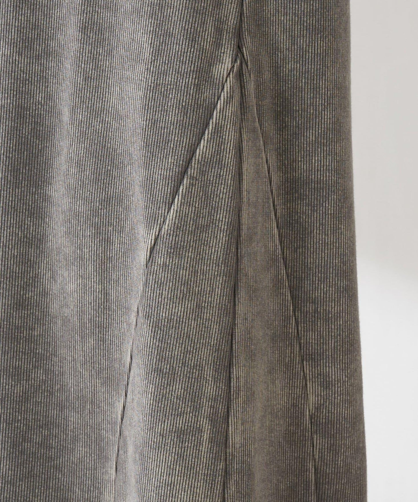 【修身顯瘦】Q.anos 網紗拼接連衣裙