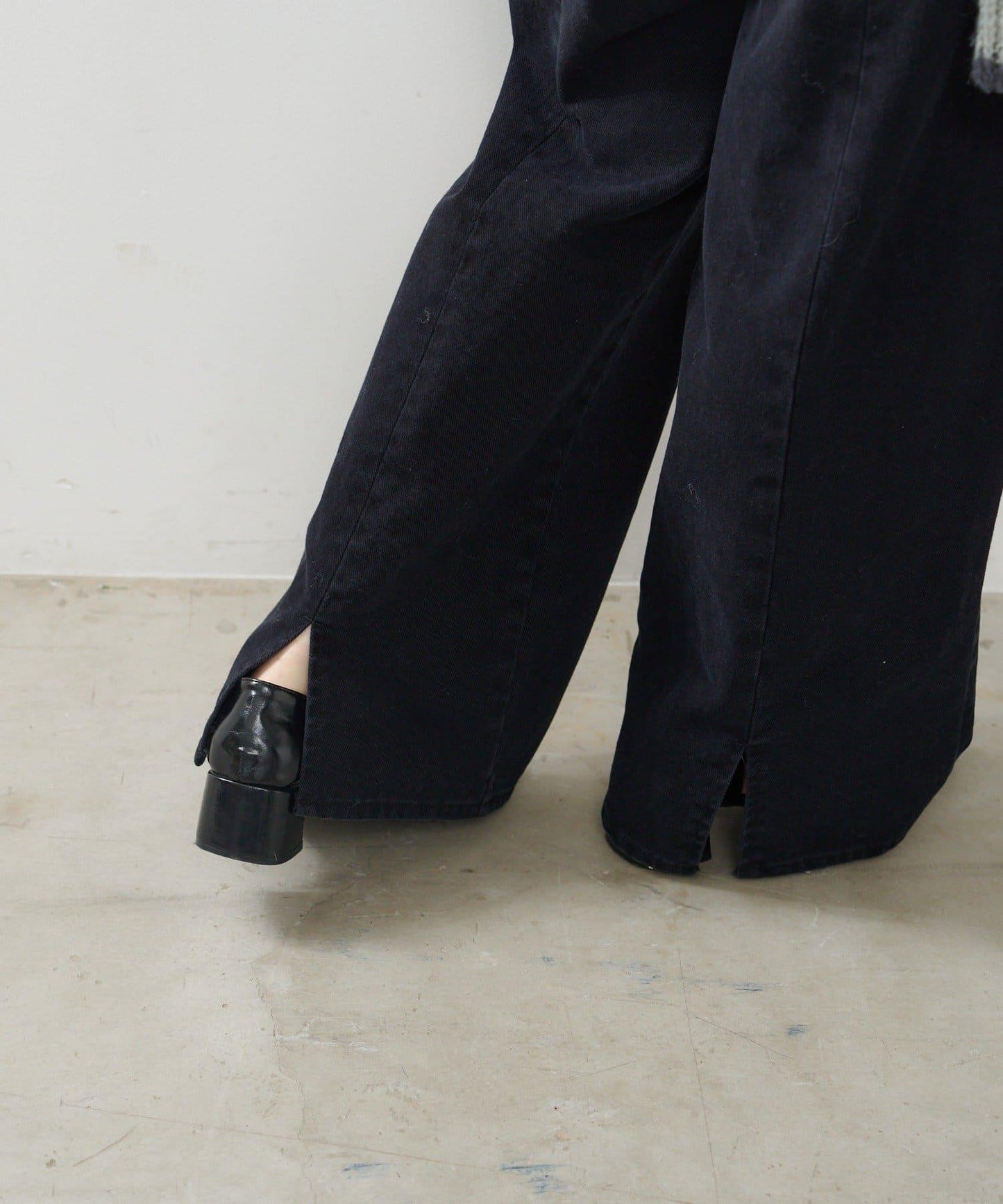 【2尺碼可選/適合身材嬌小】直筒後腰帶長褲