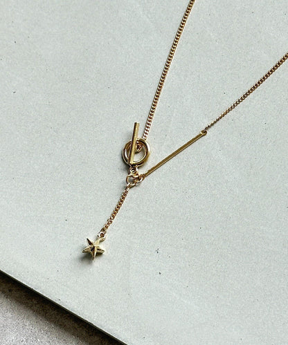 金屬釦環造型設計項鍊