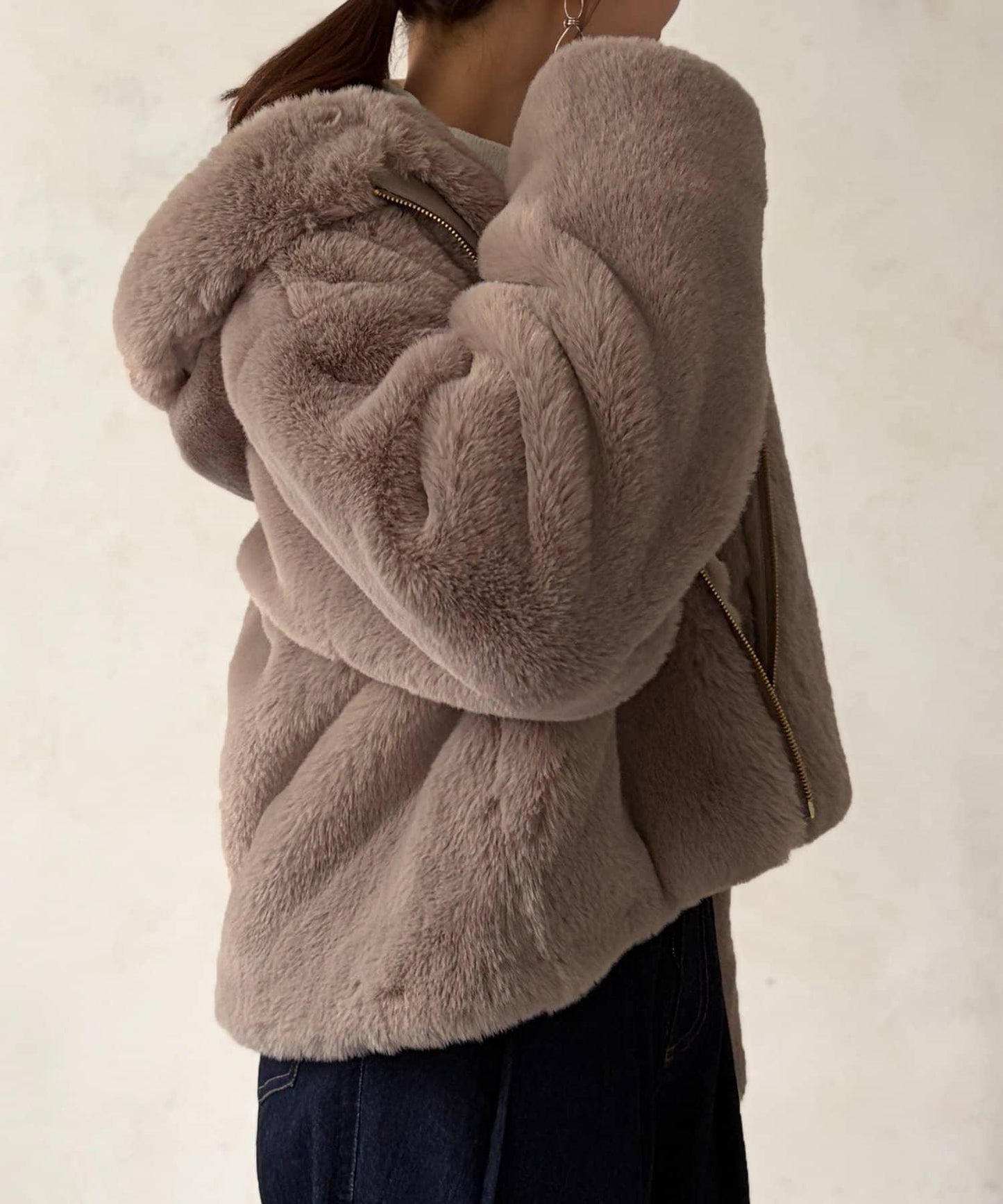 仿皮草拼接羊羔絨夾克