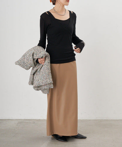 吊帶背心疊穿長袖T恤