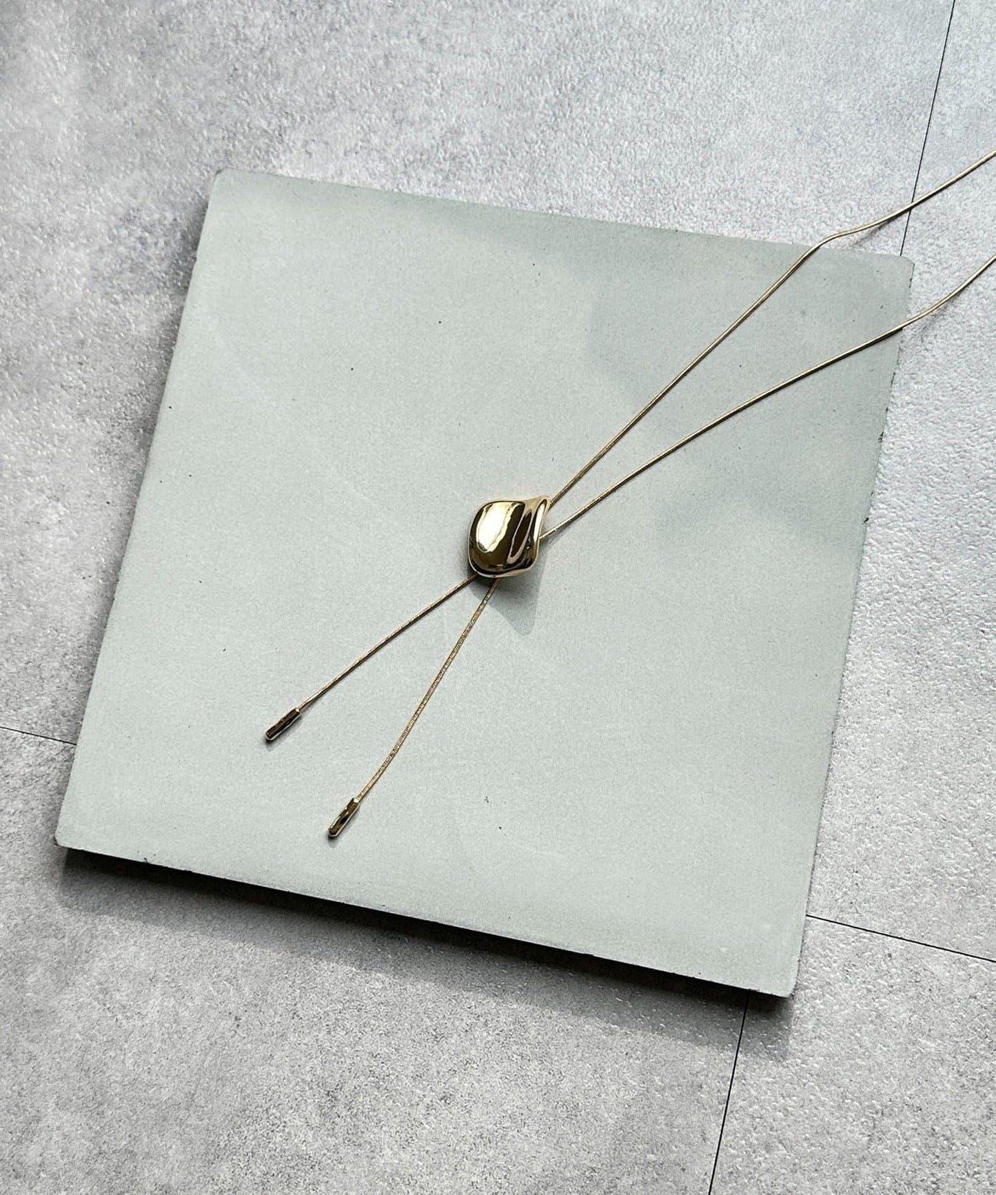 微妙風格圖案環形領帶