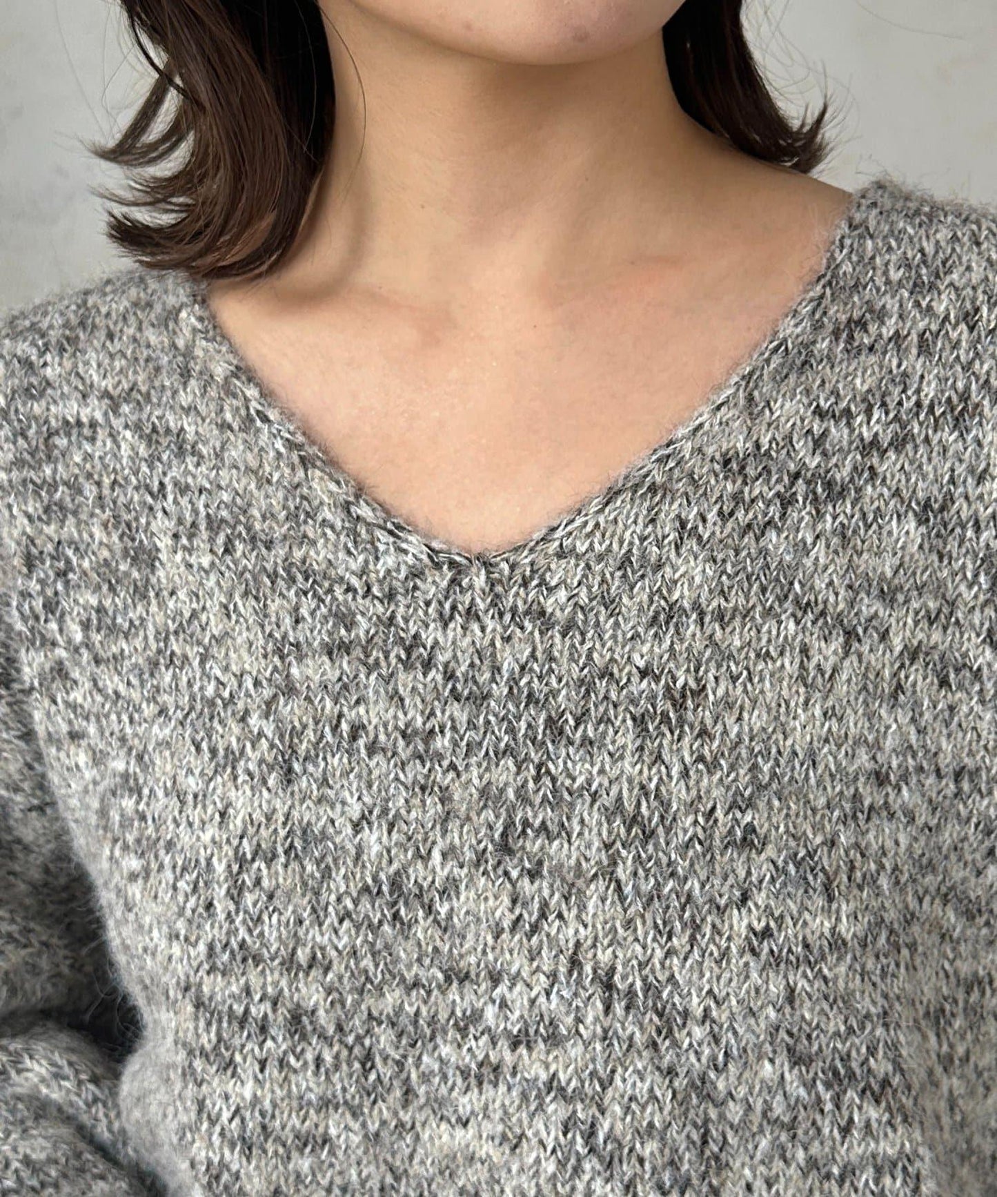 V領混色短款針織衫