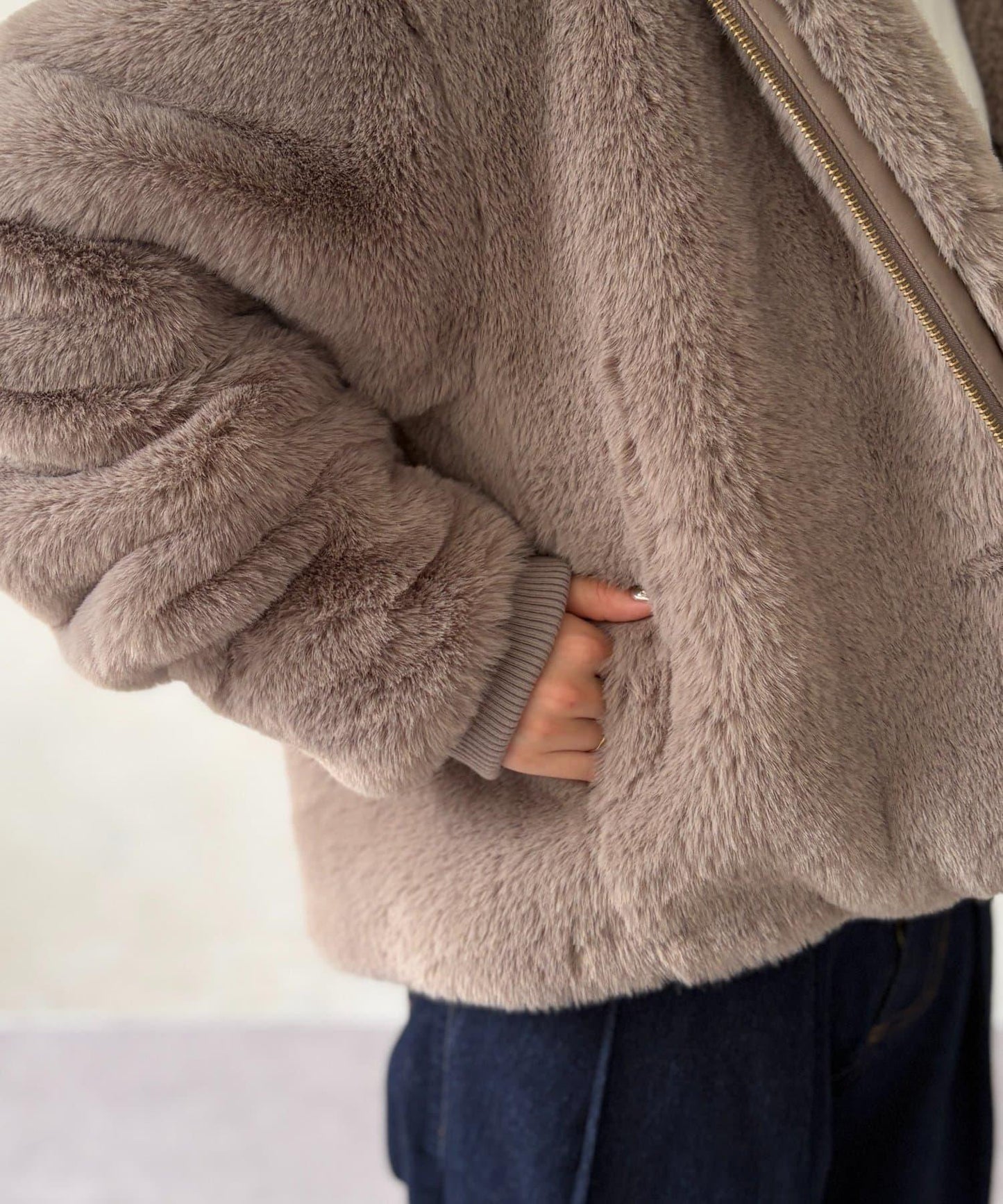 仿皮草拼接羊羔絨夾克