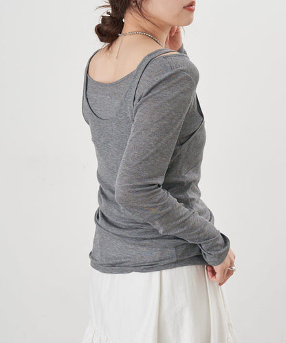 吊帶背心疊穿長袖T恤