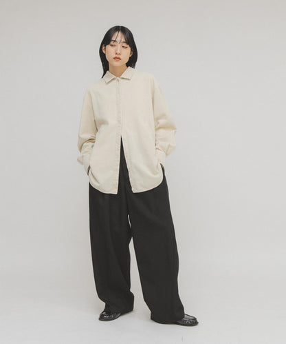 燈芯絨紐扣領襯衫