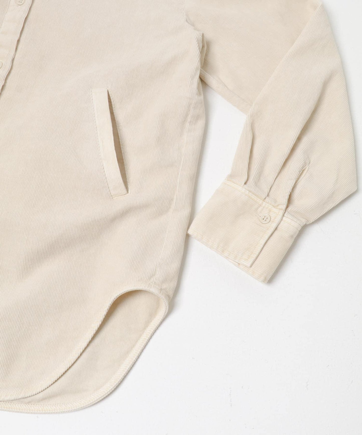 燈芯絨紐扣領襯衫