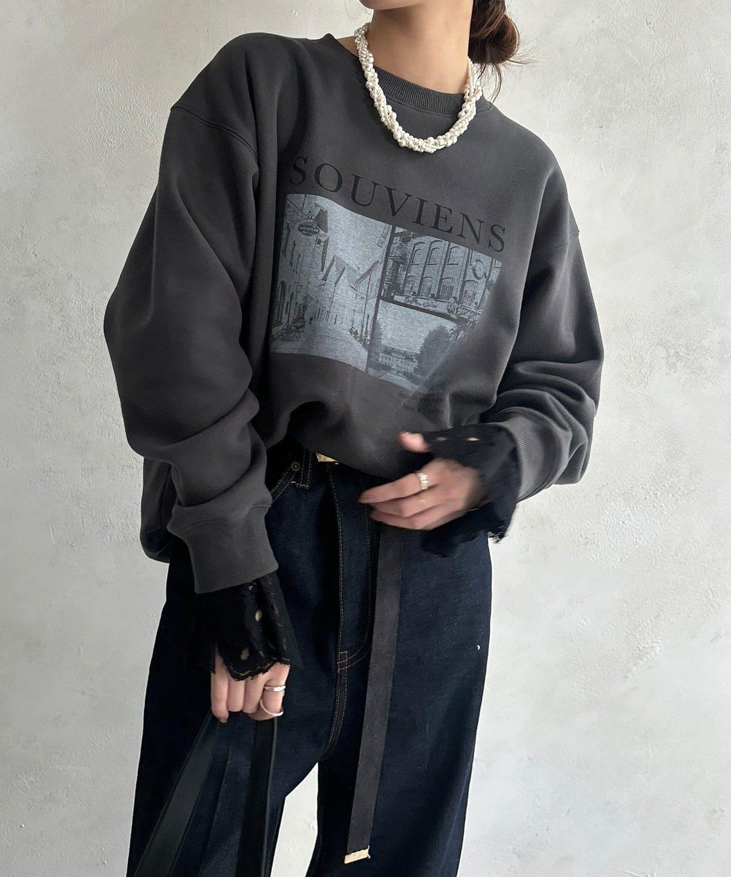 背部拉鍊照片印花加絨上衣