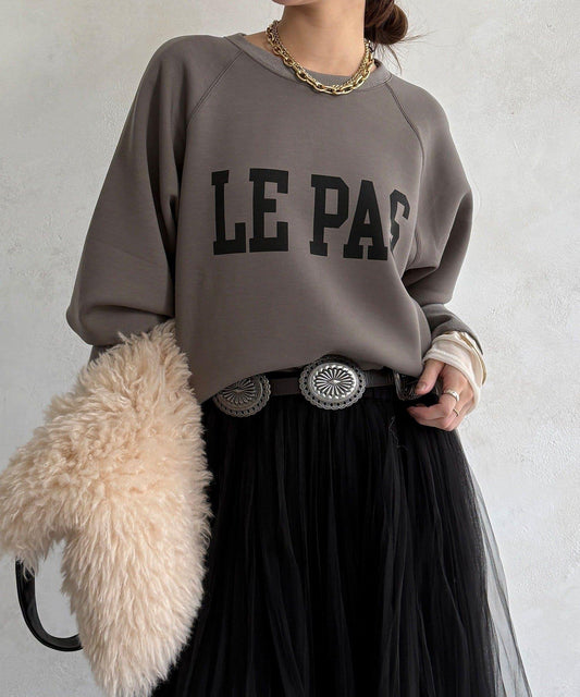 袖口羅紋箱型Logo上衣