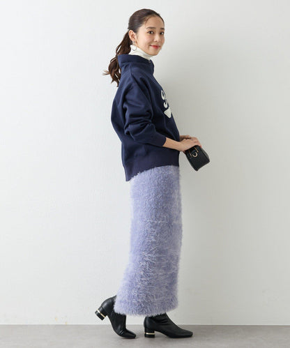 造型點睛之選 軟質長毛背部開衩修身半身裙